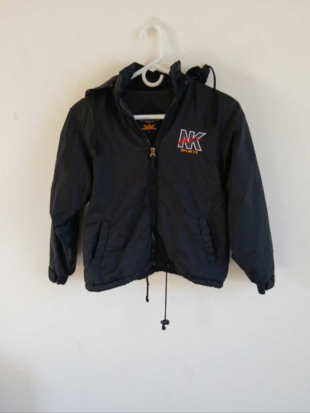 Nike Air Windbreaker Jacket Boys Small Black Nylon